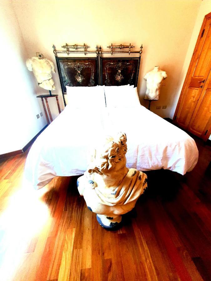 Apartamento 1878s By Aat- Luxury Historic House Piazza Di Spagna Roma