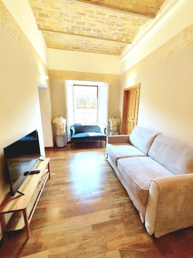 Apartamento 1878s By Aat- Luxury Historic House Piazza Di Spagna